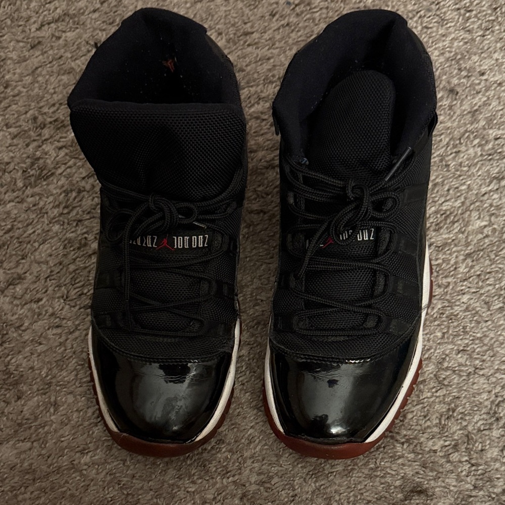 Jordan Black and Red Men's Sneakers